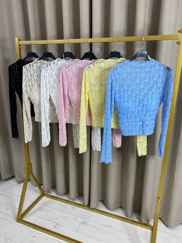 Kihanna Built-in Bust Lace Crop Top